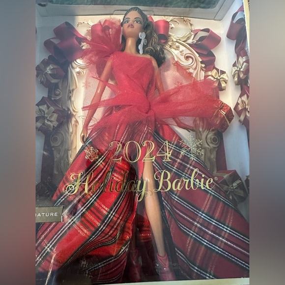 Mattel 2024 Holiday Barbie Signature Doll Seasonal Collector Gift - NEW - Picture 3 of 4